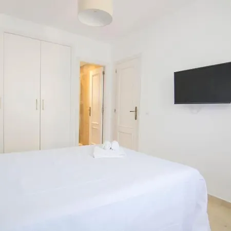 In Arenal With Air Conditioning Apartment
