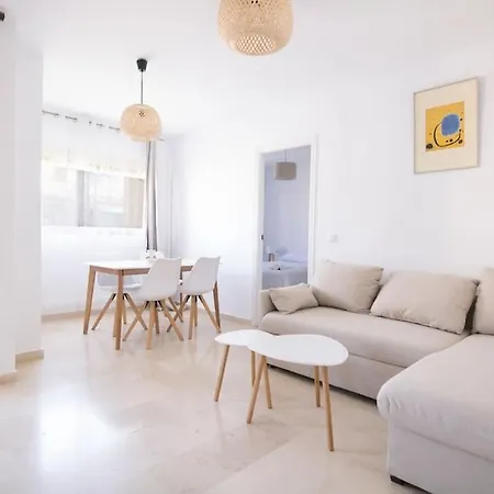 In Arenal With Air Conditioning Calpe